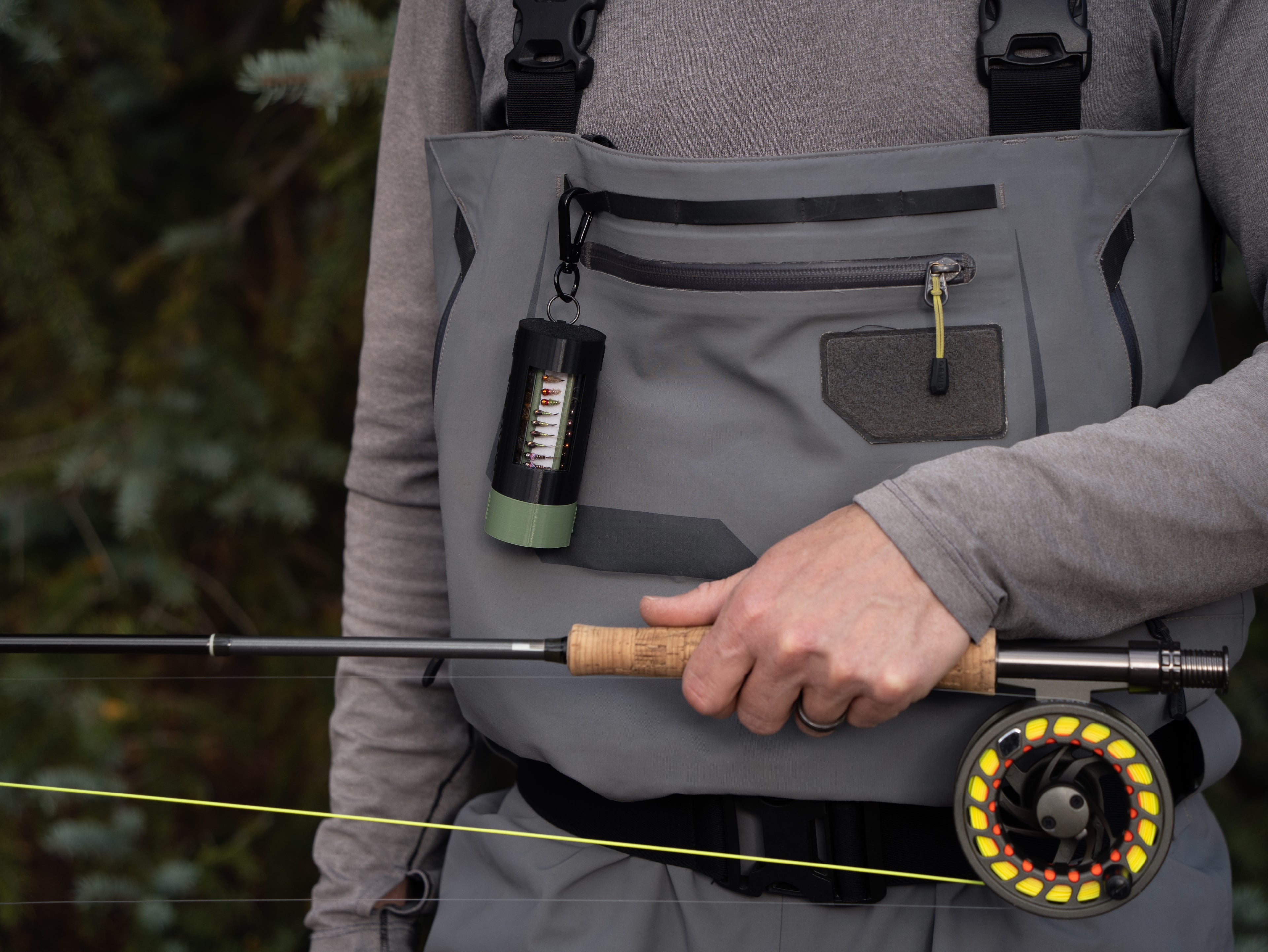 BUGGALOW CLIP-ON FLY BOX
